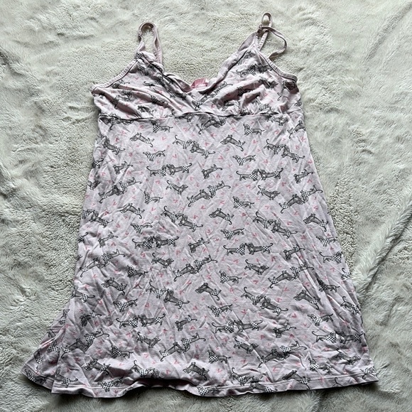 La Vie en Rose Dachshund Print Nightgown – Size M | Dog Lover Loungewear | - Picture 1 of 6